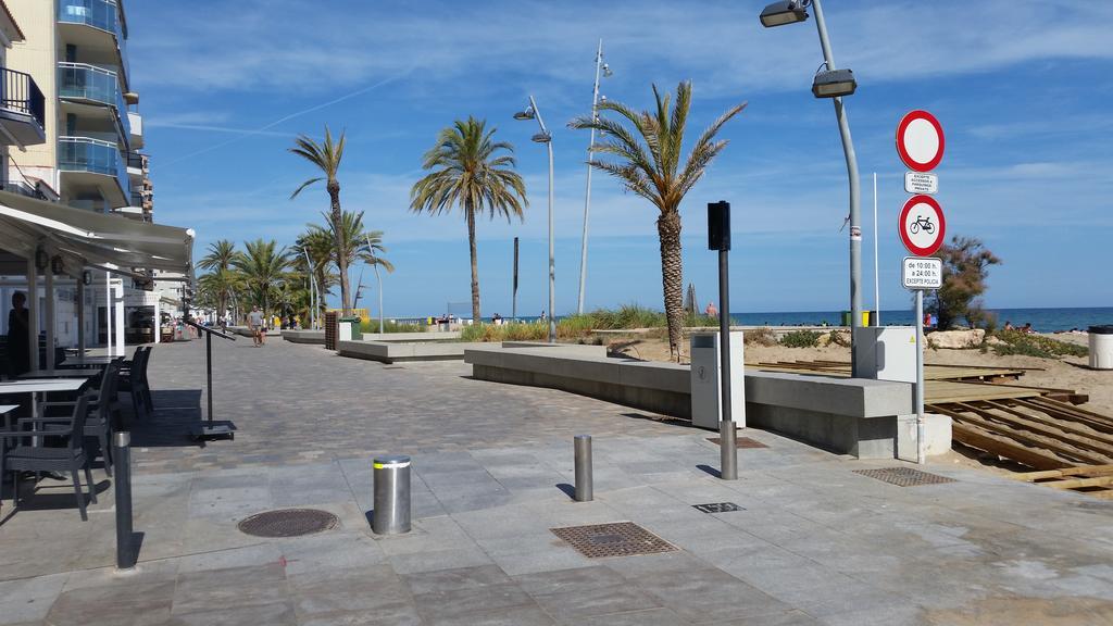 Apartamento Calafell Playa Luaran gambar